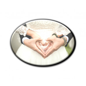 Magneți de frigider ovali personalizați din lemn 9cm x 6.5cm