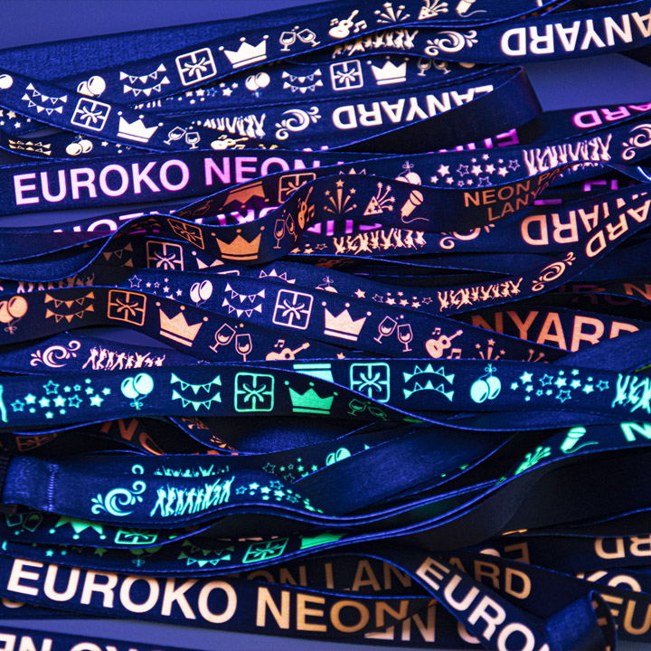 Lanyard-uri personalizate FLUO 